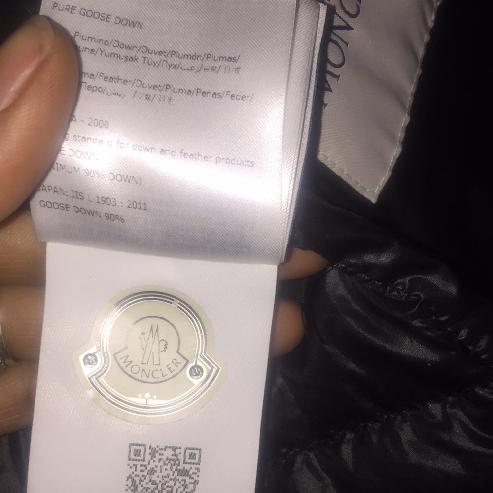 MONCLER Jacket - Picture 6 of 6